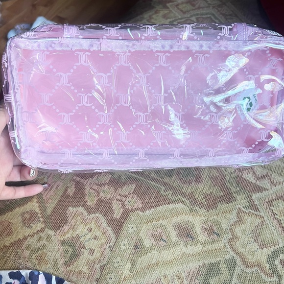 NWT JUICY COUTURE COSMETIC CASE PINK VELOUR - Picture 3 of 5
